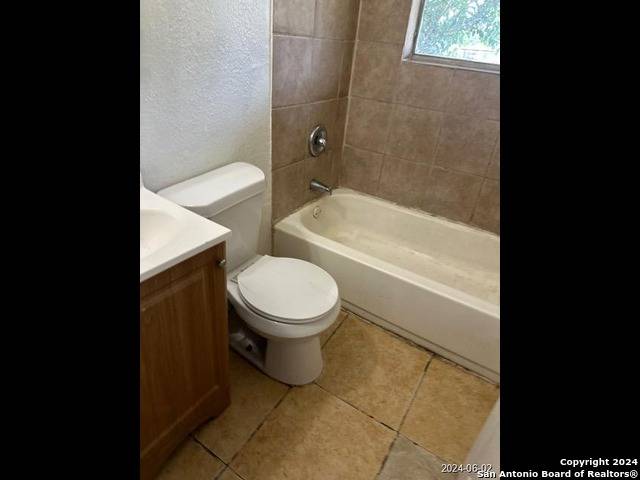 San Antonio, TX 78220-3228,538 STERLING ST