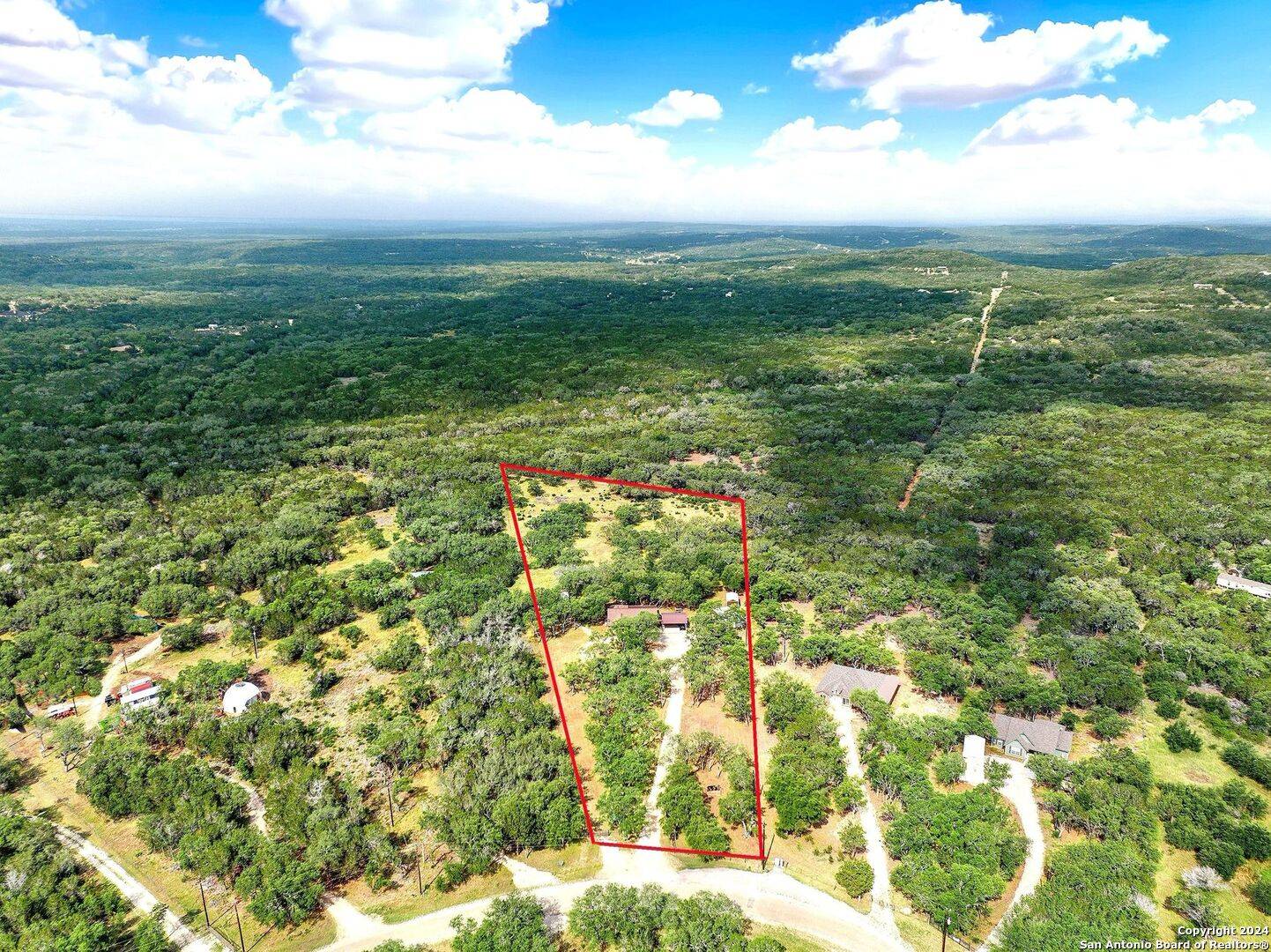 Hondo, TX 78861-6578,417 COUNTY ROAD 2471