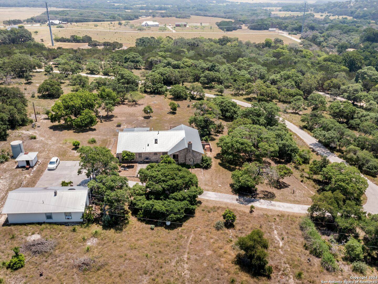 Boerne, TX 78006-8018,305 UPPER CIBOLO CREEK RD