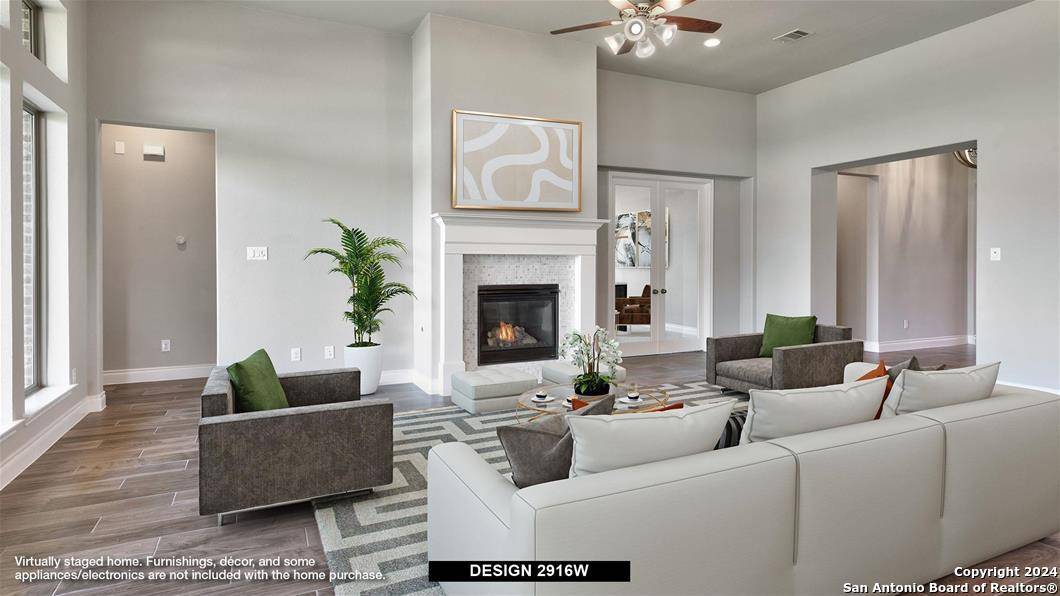 Seguin, TX 78155,1713 Field Brook