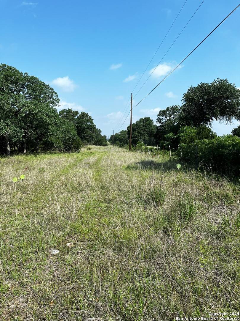 Leakey, TX 78873,5953 ranch road 337