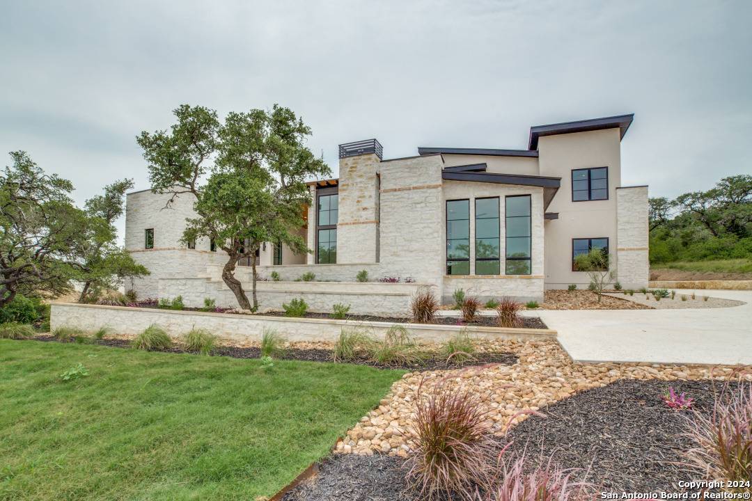 San Antonio, TX 78255-4452,11227 KENDALL CYN