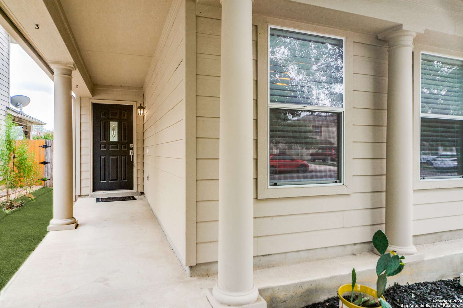 Boerne, TX 78006-5654,133 HAMPTON RUN W