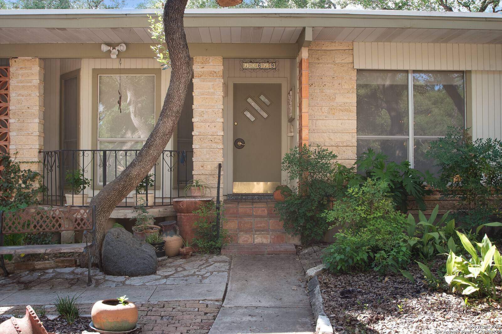 San Antonio, TX 78230-4337,10619 CEDAR ELM