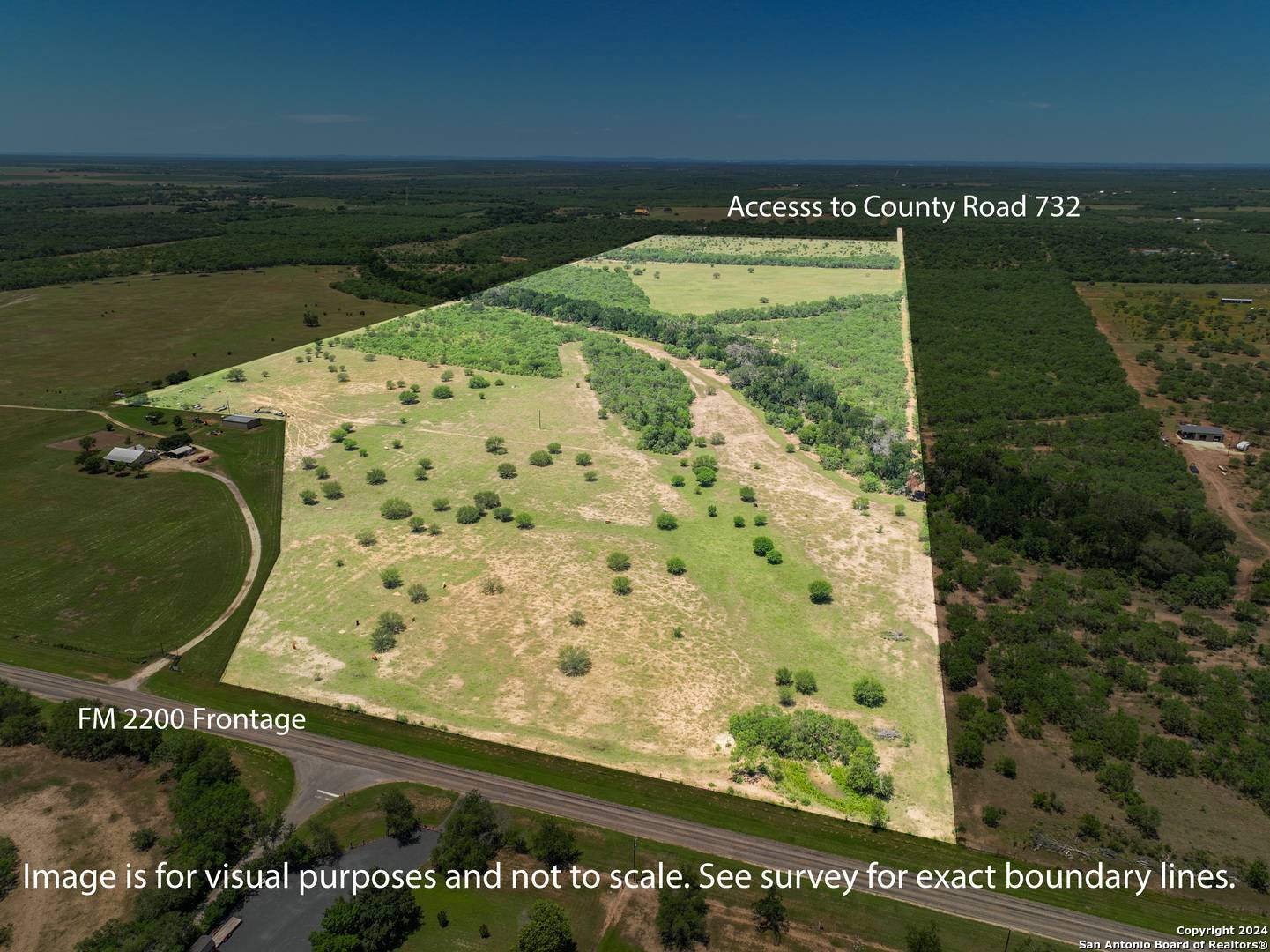 Yancey, TX 78886,131 +/- ACRES FM-2200