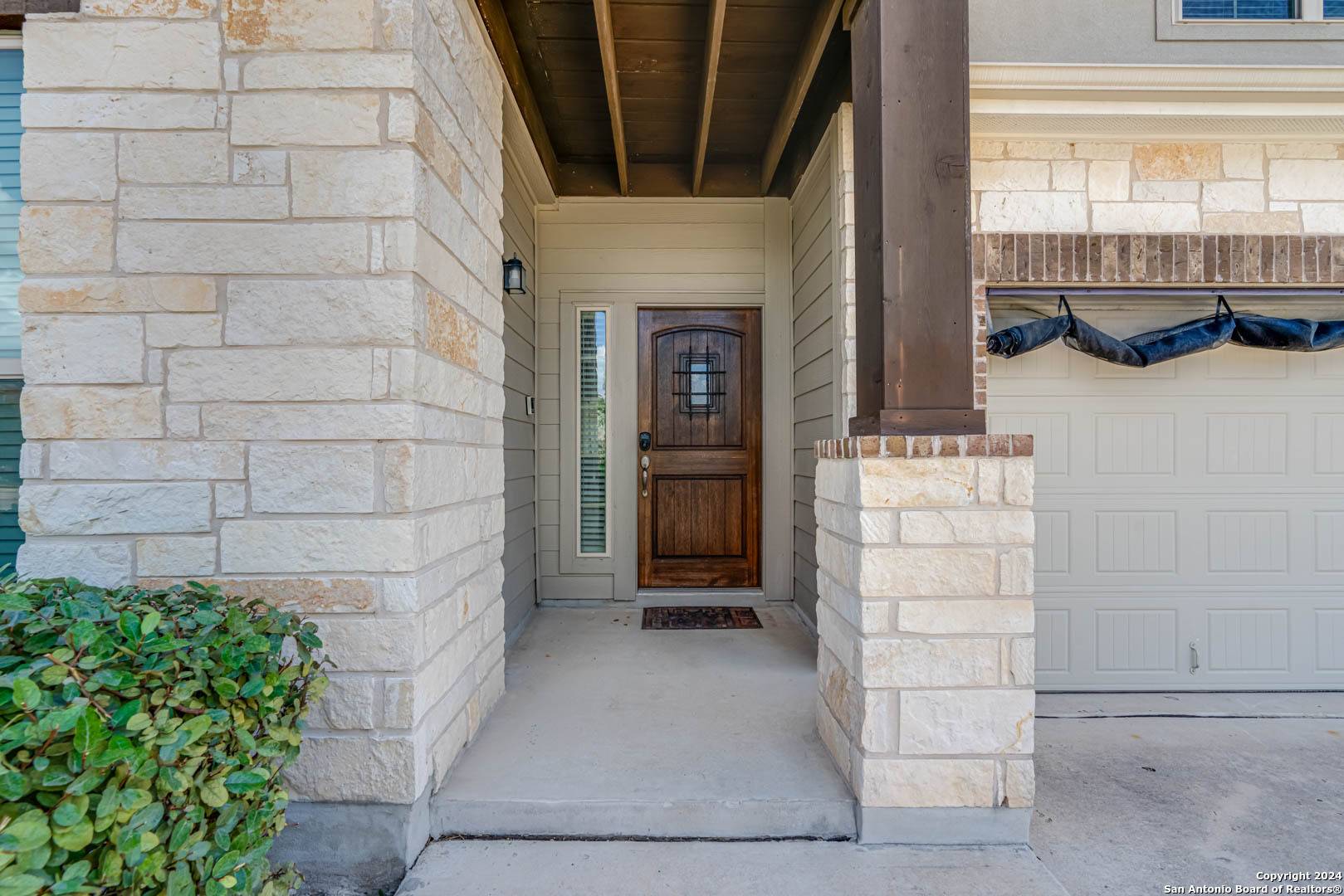 Cibolo, TX 78108,513 Saddle Villa