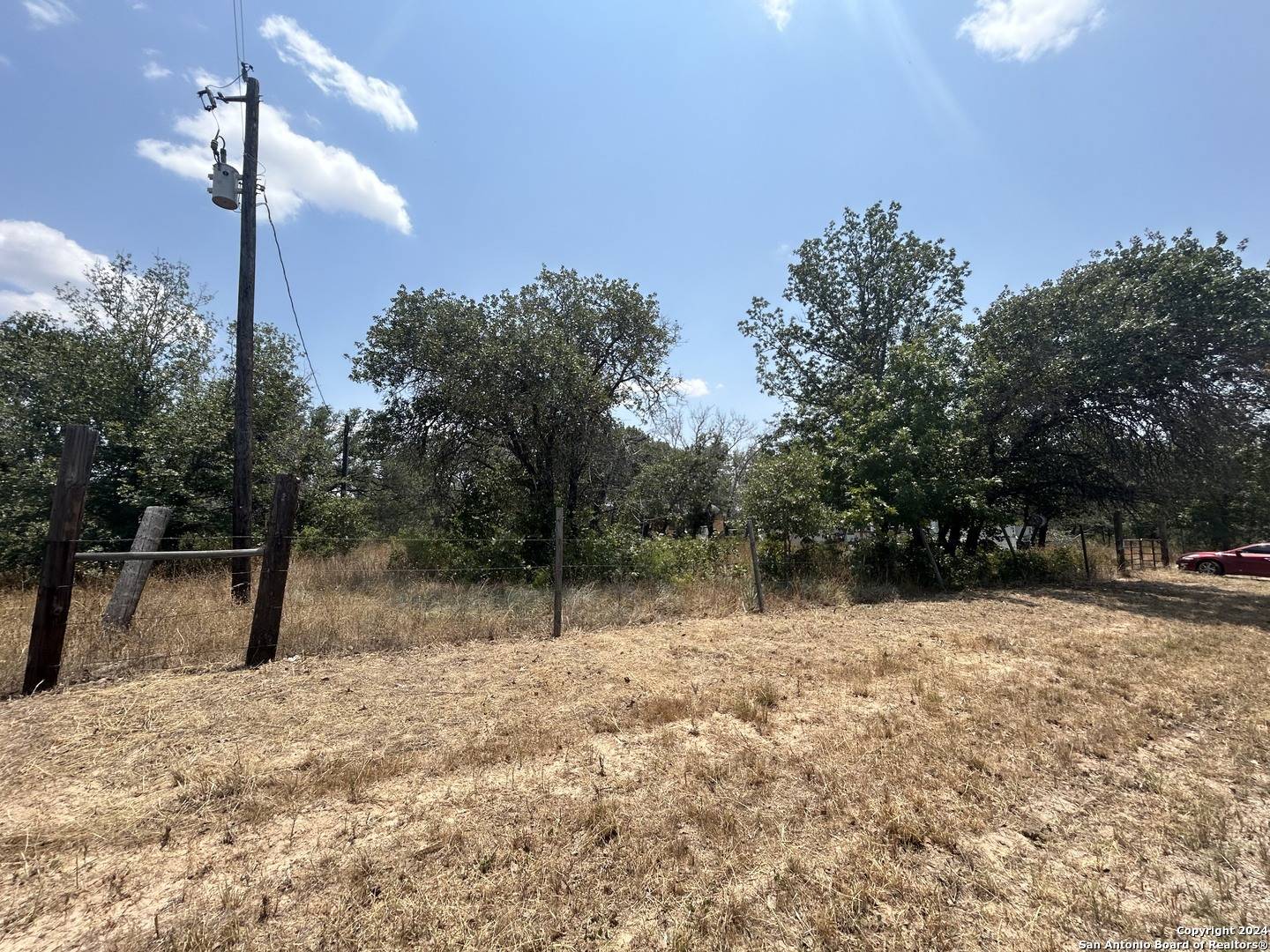 Natalia, TX 78059,6816 Co Rd