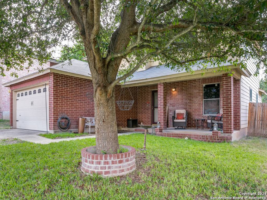 Live Oak, TX 78233-7236,11206 Forest Pass Ct