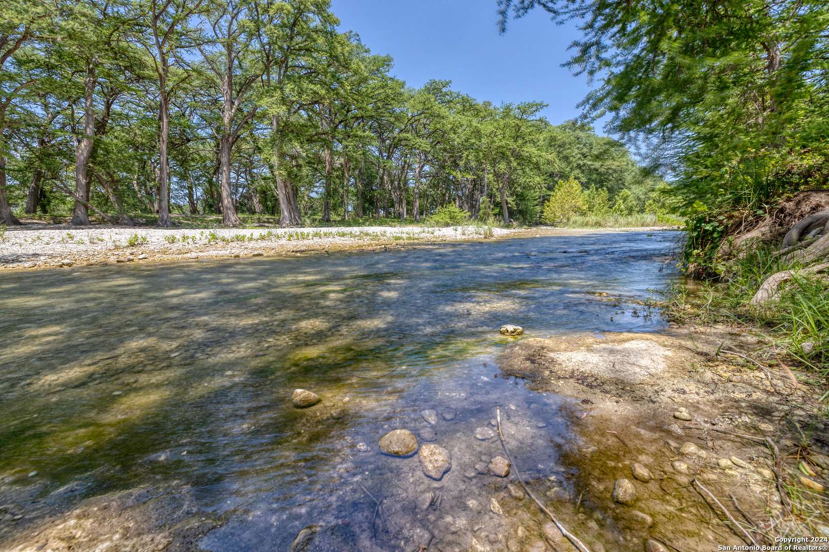 Rio Frio, TX 78879,265 N SADDLE MO Saddle Mountain Rd