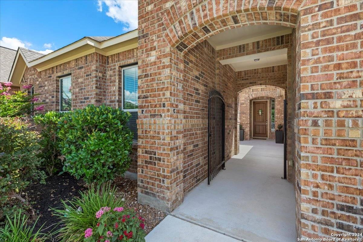 San Antonio, TX 78254-4541,7526 Mckinney Hls