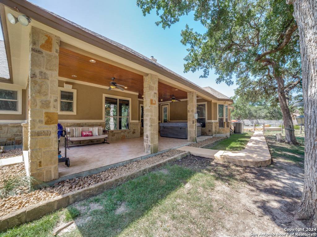 Boerne, TX 78006,115 Hoskins Trail