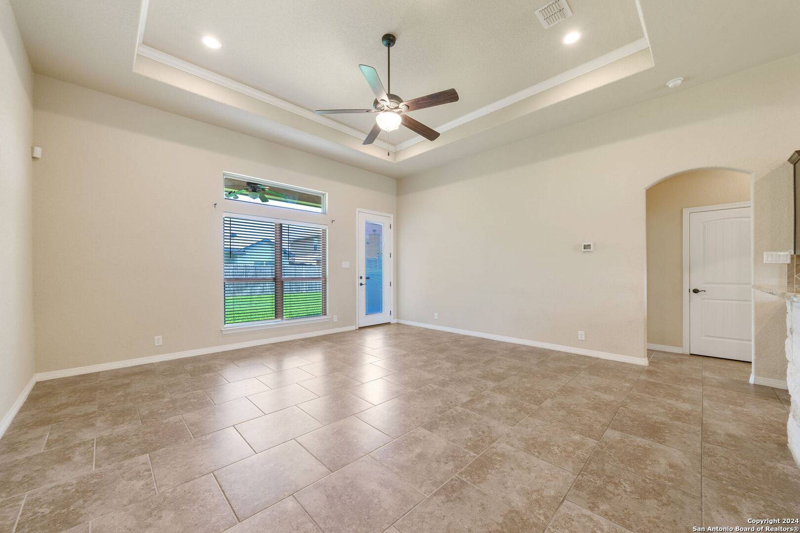 Selma, TX 78154-1856,15715 FOX LN
