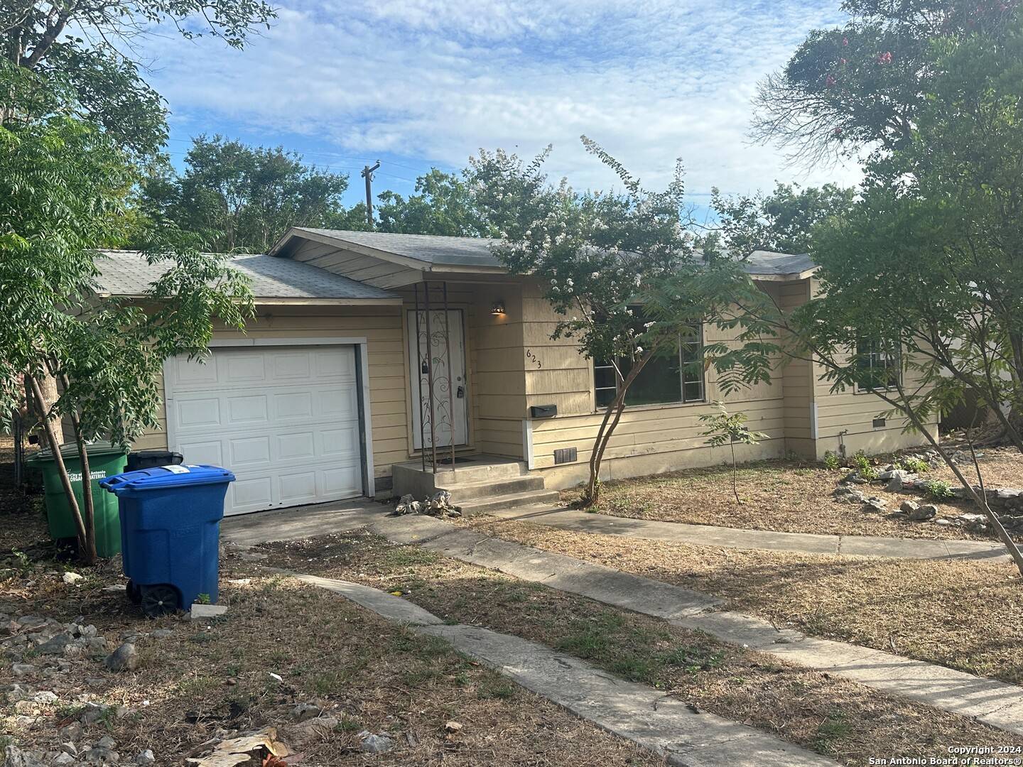 San Antonio, TX 78209-4950,623 SUMNER