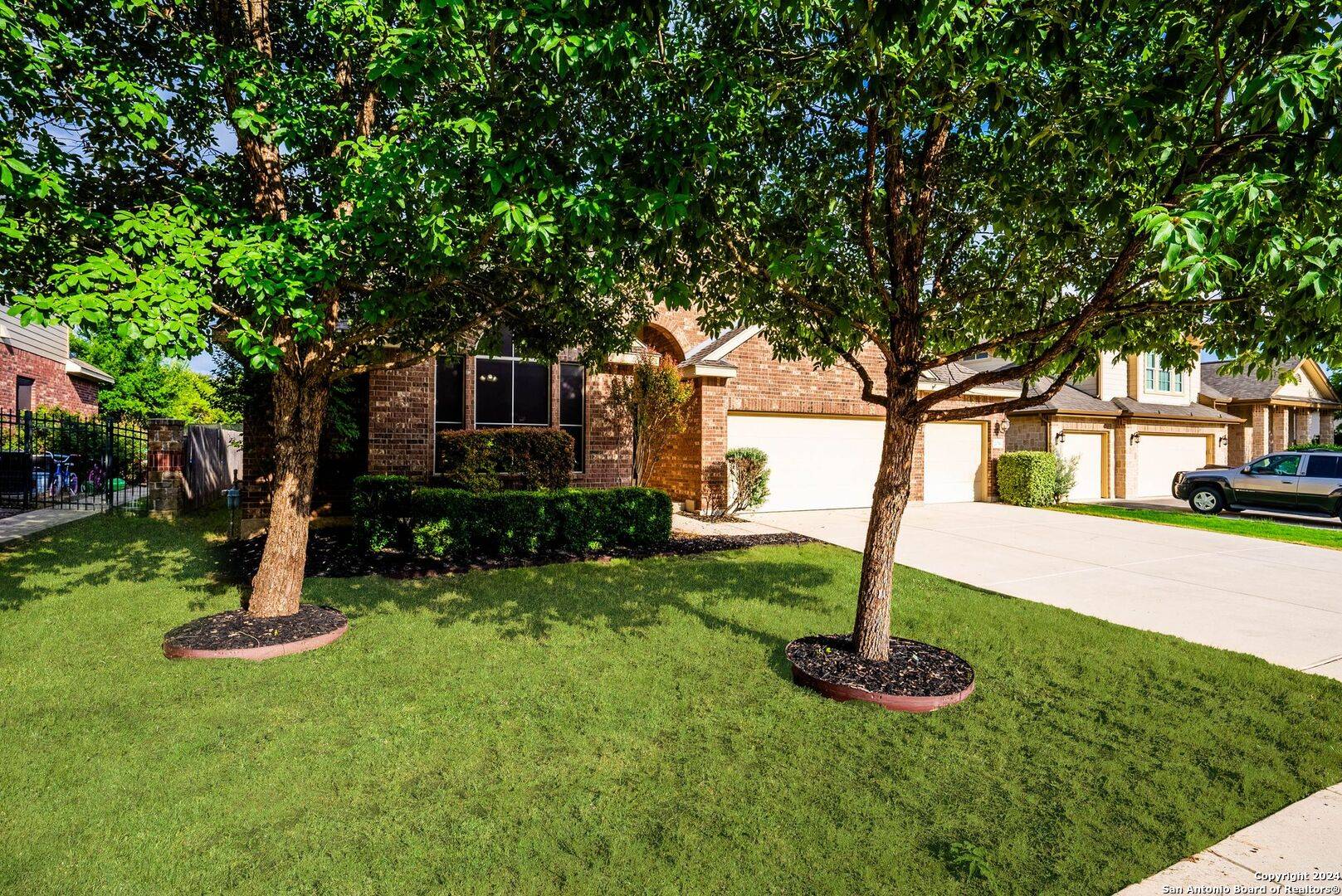 Boerne, TX 78015-6572,26706 CAMDEN CHASE