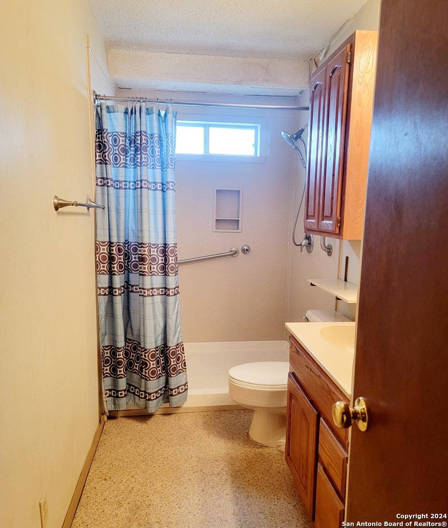 San Antonio, TX 78223,618 Prestwick