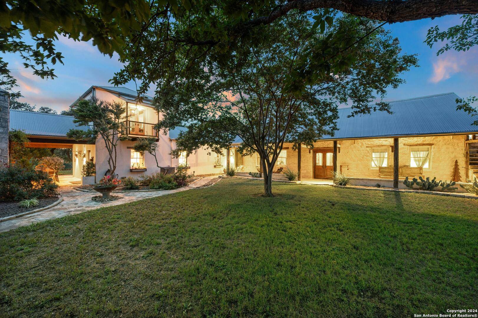 Spring Branch, TX 78070,341 stallion estates