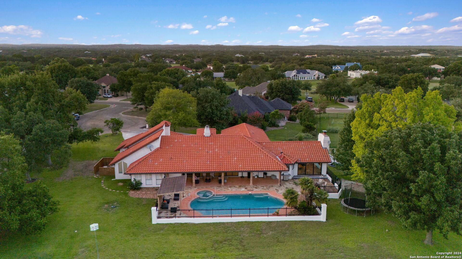 Boerne, TX 78015-4536,29668 Softwind Circle