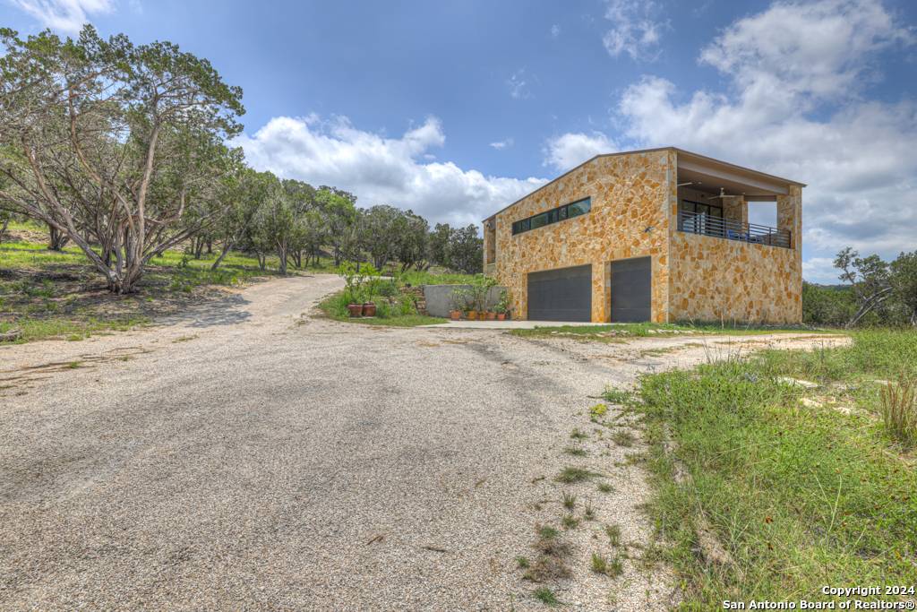 Kerrville, TX 78028,1150 Bear Creek