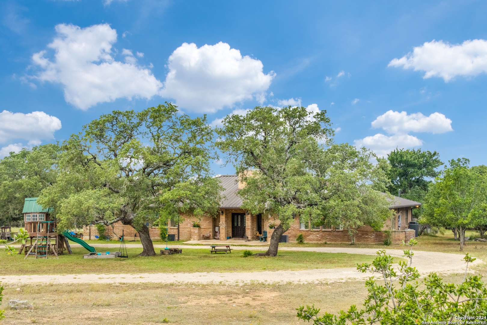 Boerne, TX 78006,117 saddle view