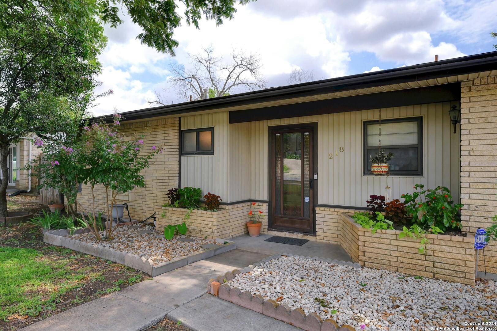 San Antonio, TX 78218-1822,218 LANARK DR