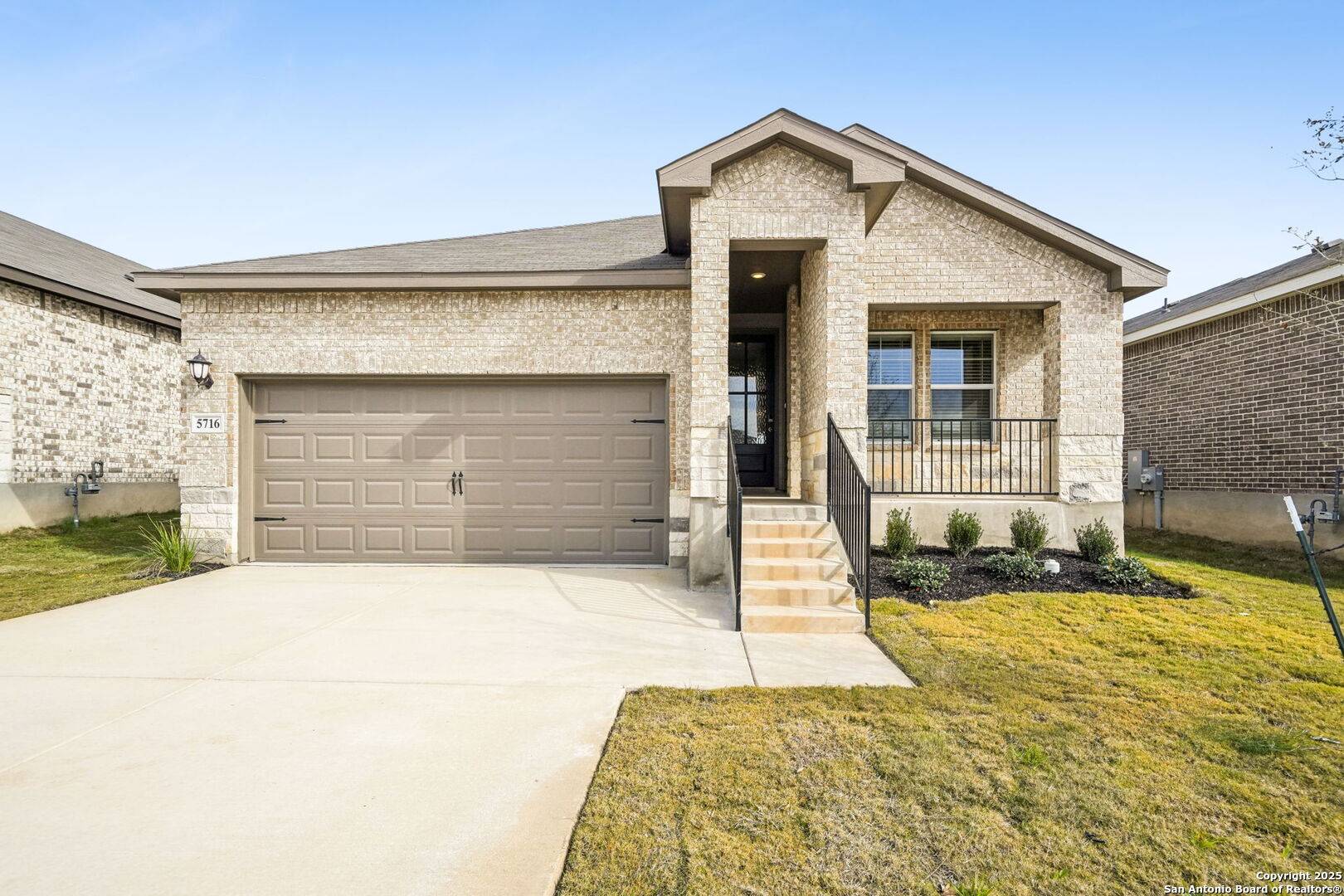 San Antonio, TX 78253,5716 Sendero Ranch