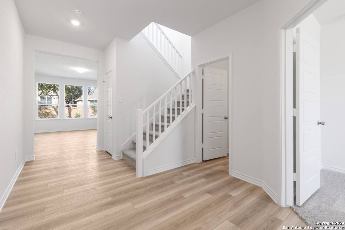 San Antonio, TX 78245,729 Maxwell Heights