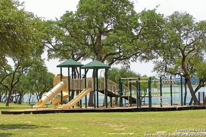 Spring Branch, TX 78070,1145 MYSTIC SHORES BLVD