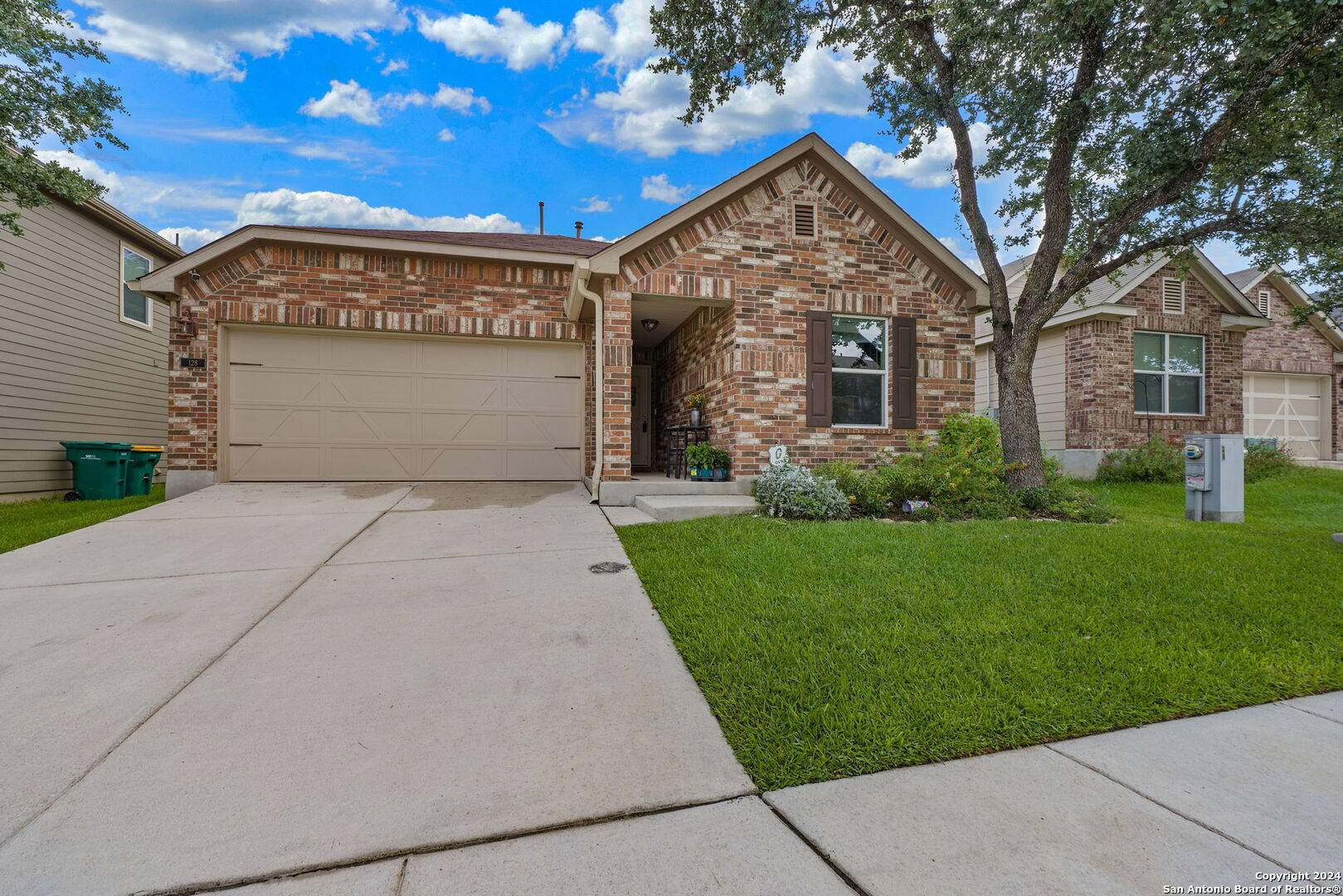 Boerne, TX 78006-1996,128 ROLLING CRK