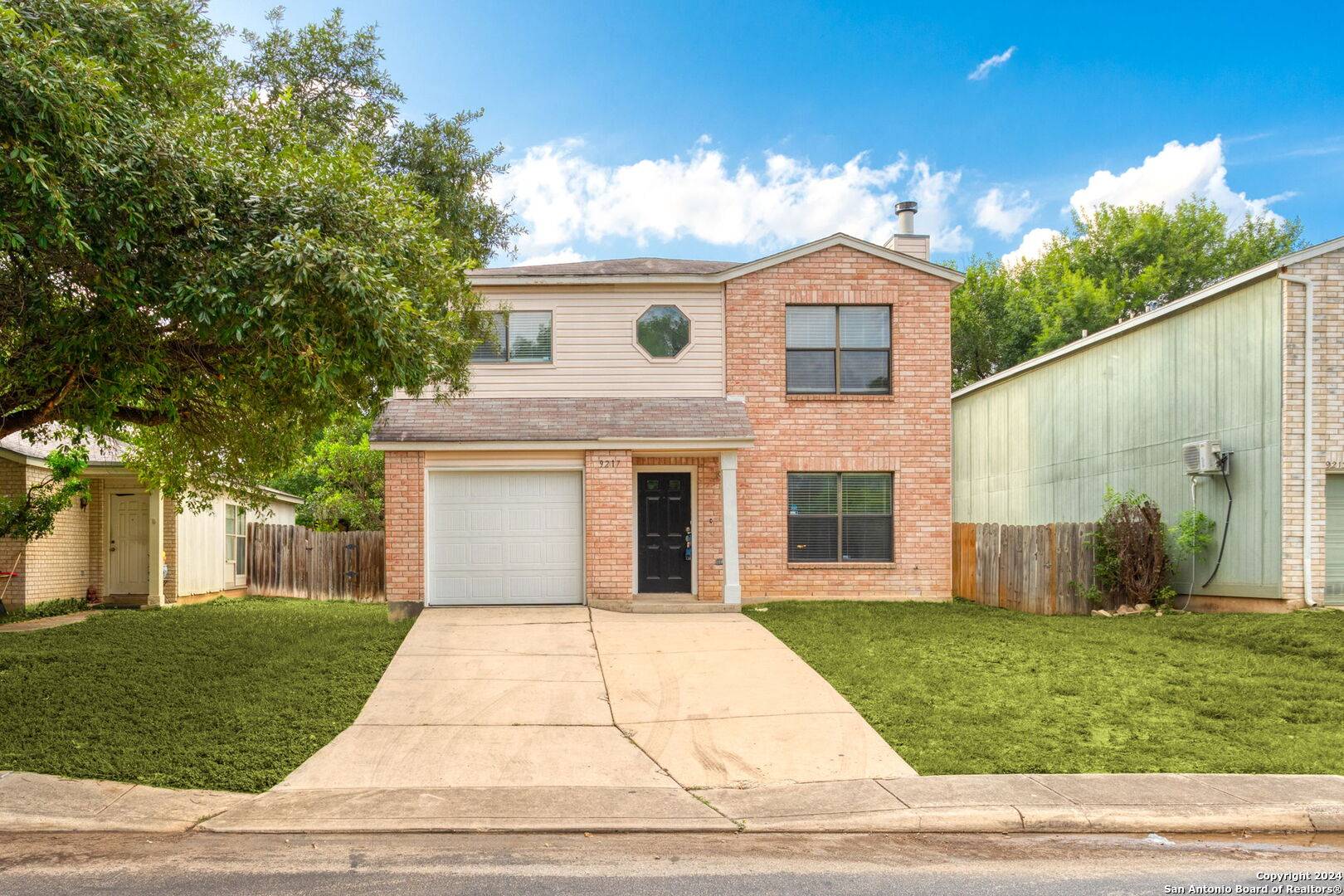 San Antonio, TX 78250-4940,9217 VILLAGE BROWN