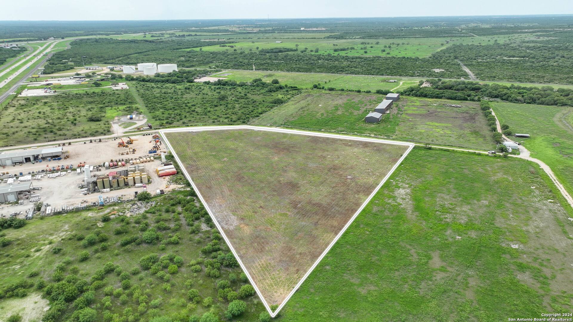 Three Rivers, TX 78071,000 N I-37 Access Rd