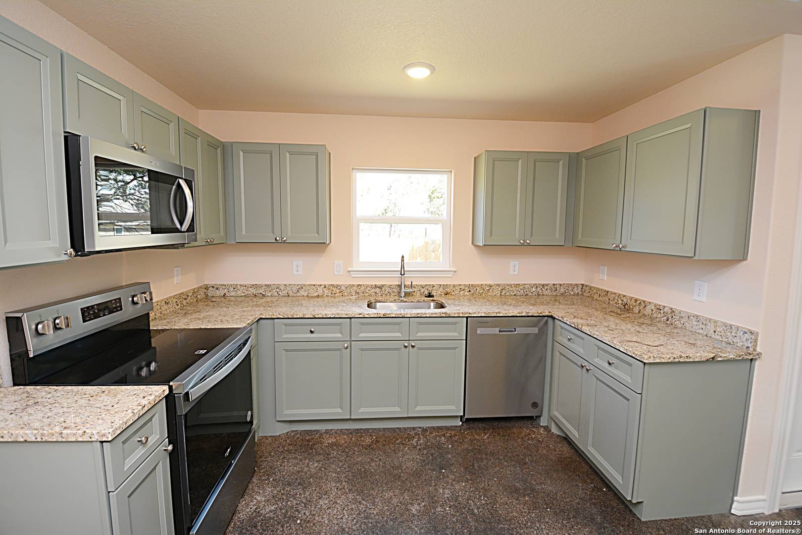 Spring Branch, TX 78070,3159 WESTERN SKIES DR