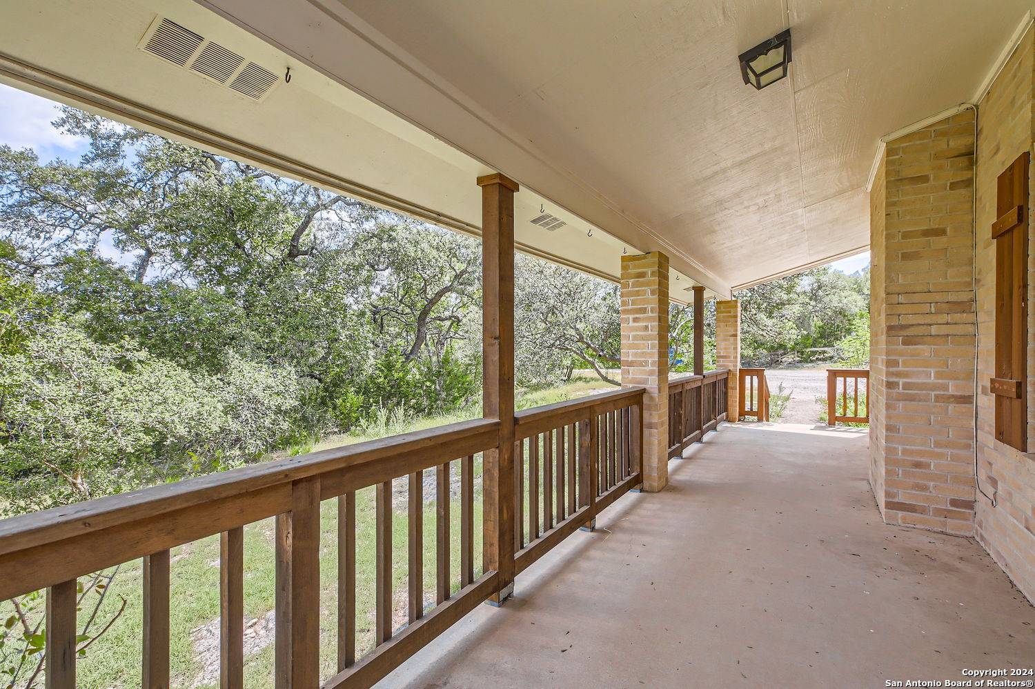 Boerne, TX 78006-5518,9103 COOL RIDGE CIR