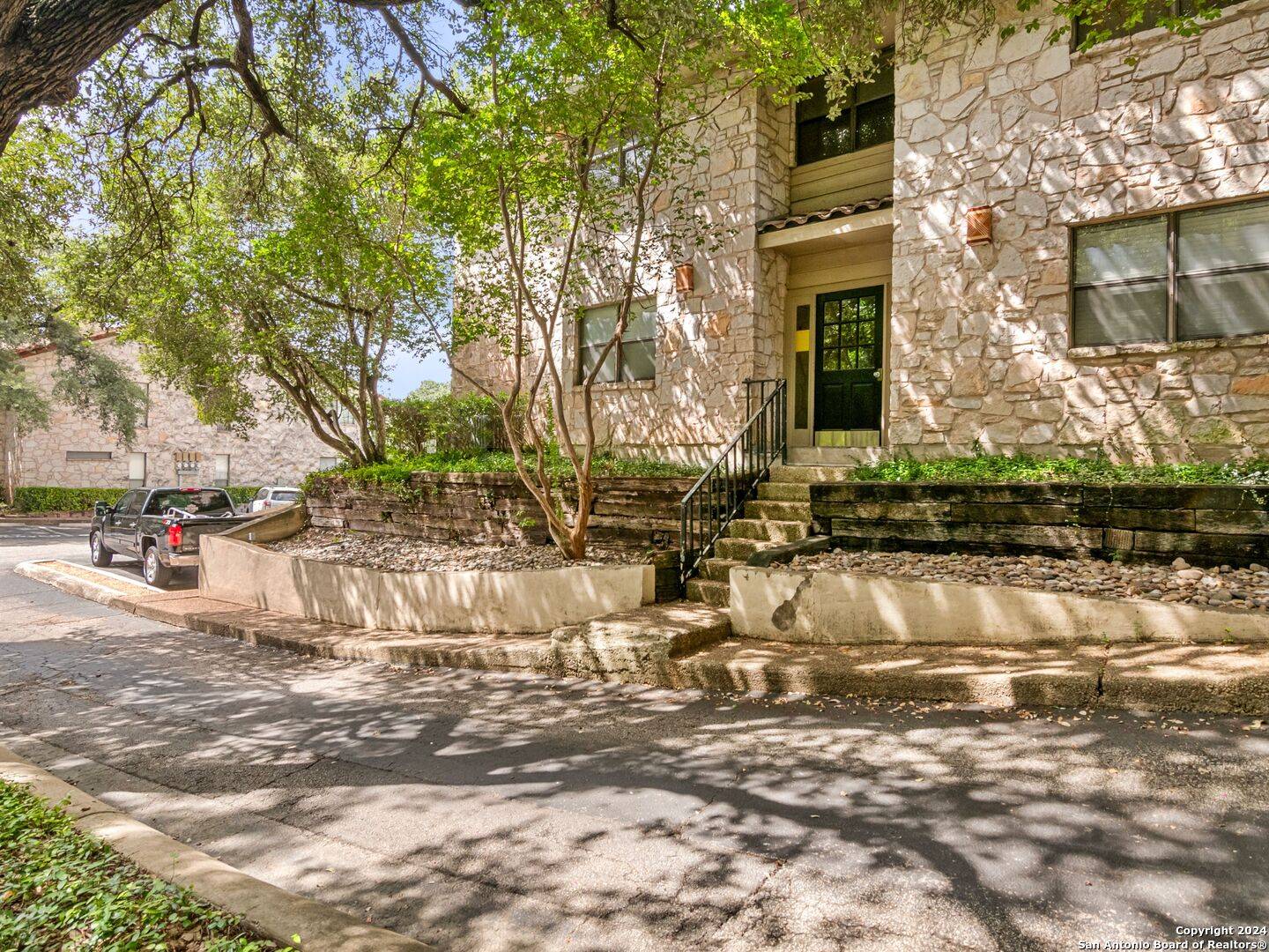 San Antonio, TX 78229-2610,7738 CHAMBERS RD UNIT 203