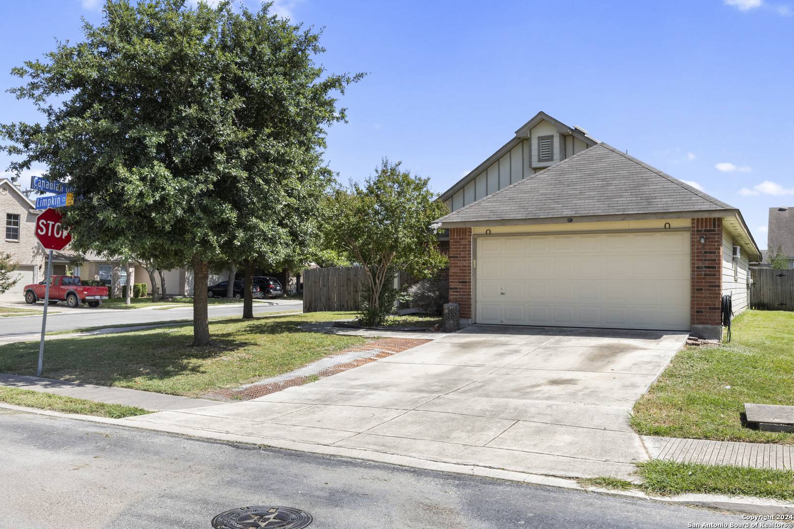 San Antonio, TX 78245-1683,8602 LIMPKIN COURT