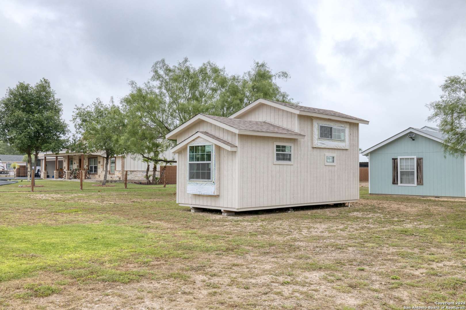 Uvalde, TX 78801,558 Whitetail Dr