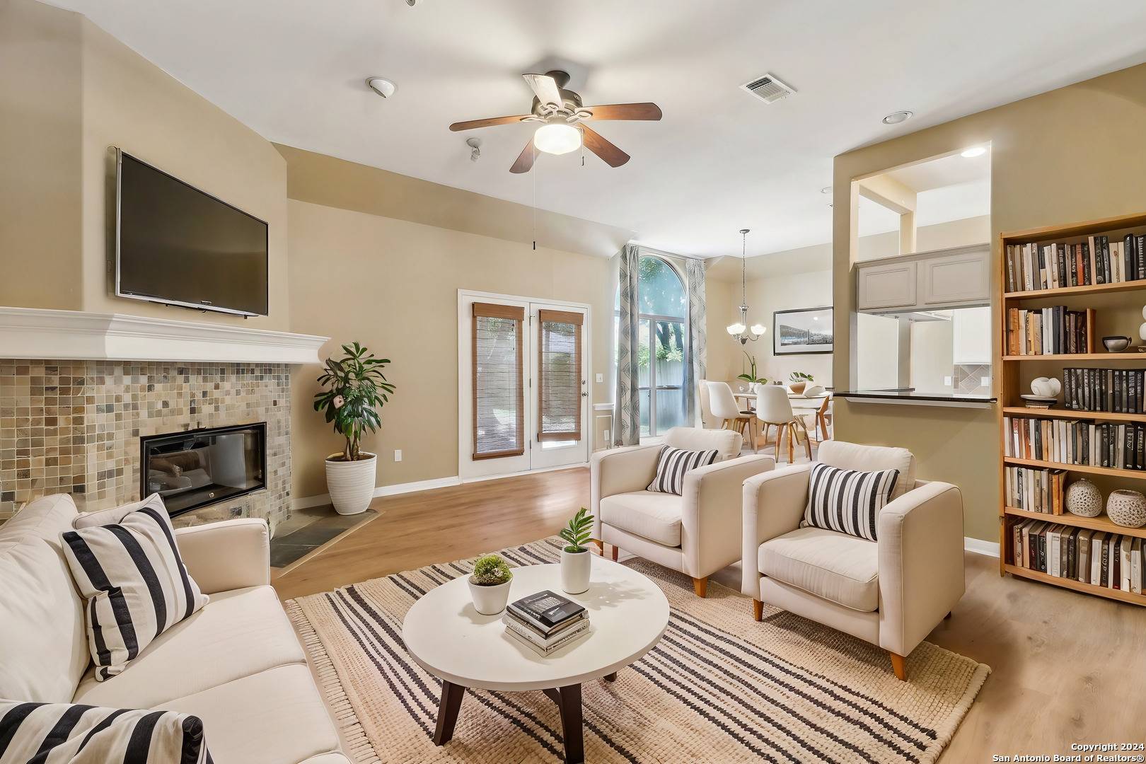 New Braunfels, TX 78130,453 Raven Ridge