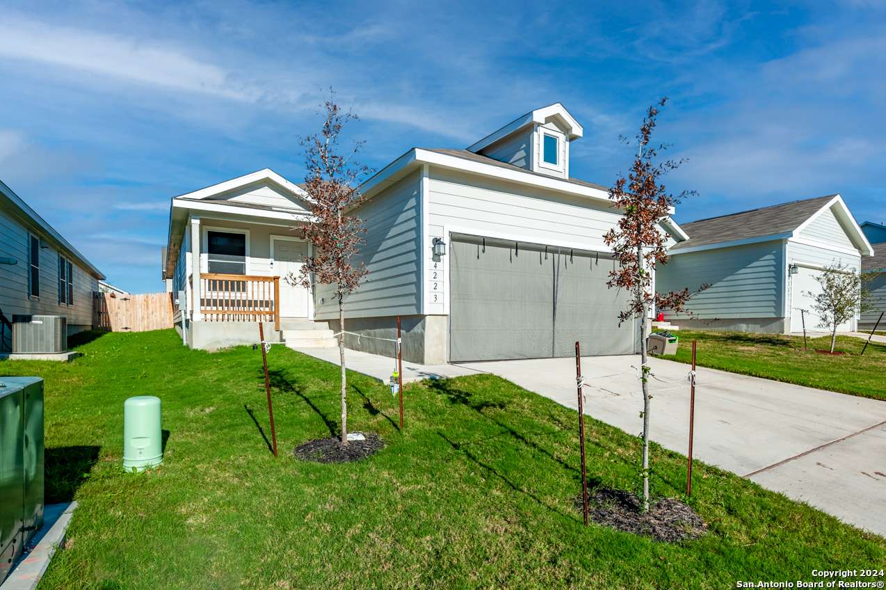 San Antonio, TX 78223,4223 Revetment Way