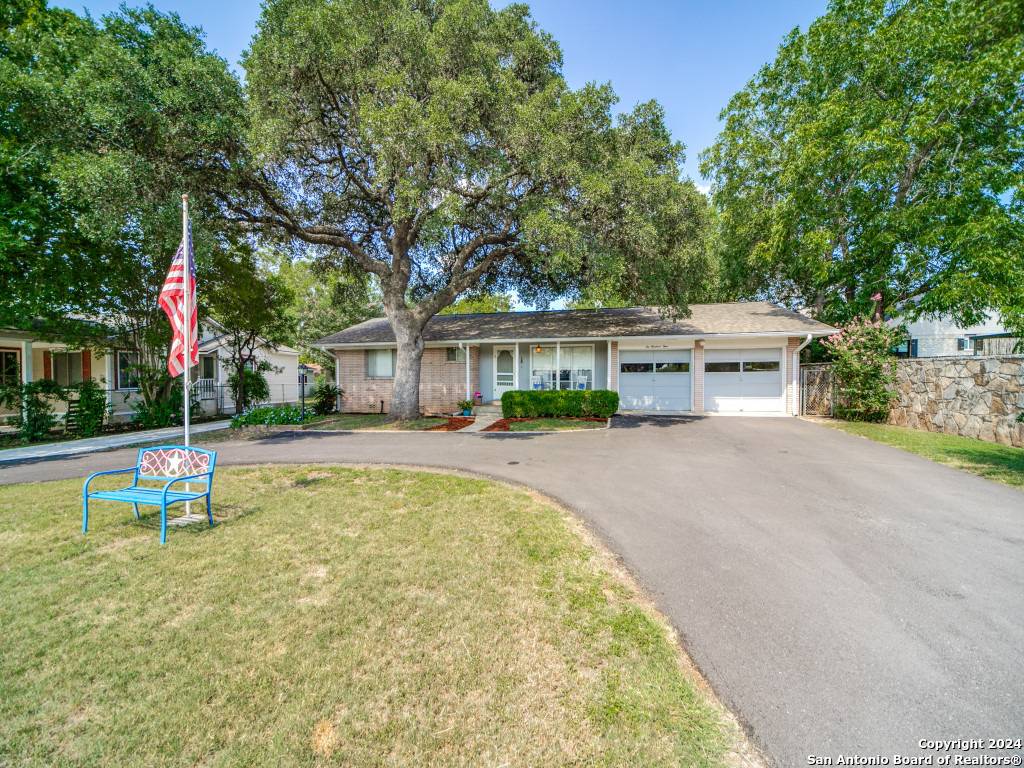 Boerne, TX 78006-2941,604 SCHWEPPE