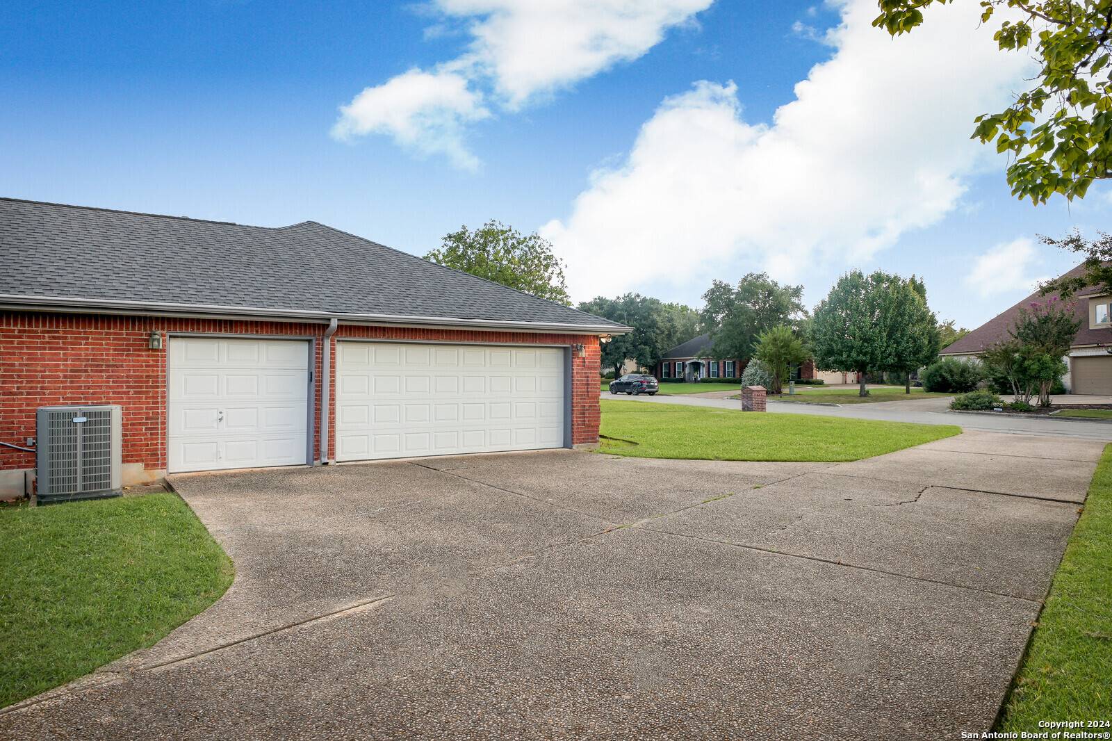 Fair Oaks Ranch, TX 78015-4504,7335 SCINTILLA LN