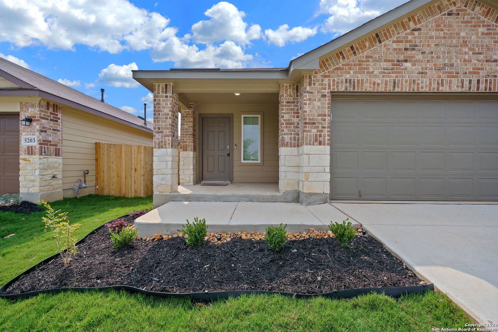 San Antonio, TX 78253,5207 Scoria Trail