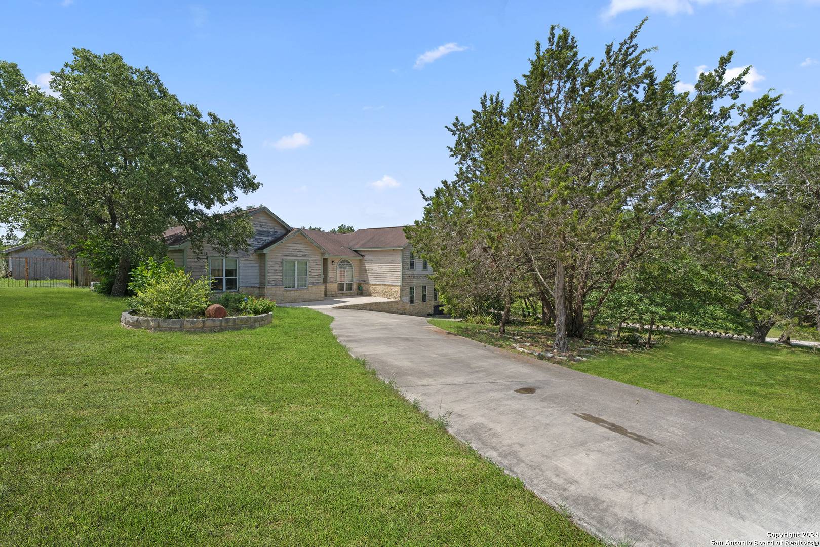 Spring Branch, TX 78070,478 S. Contour