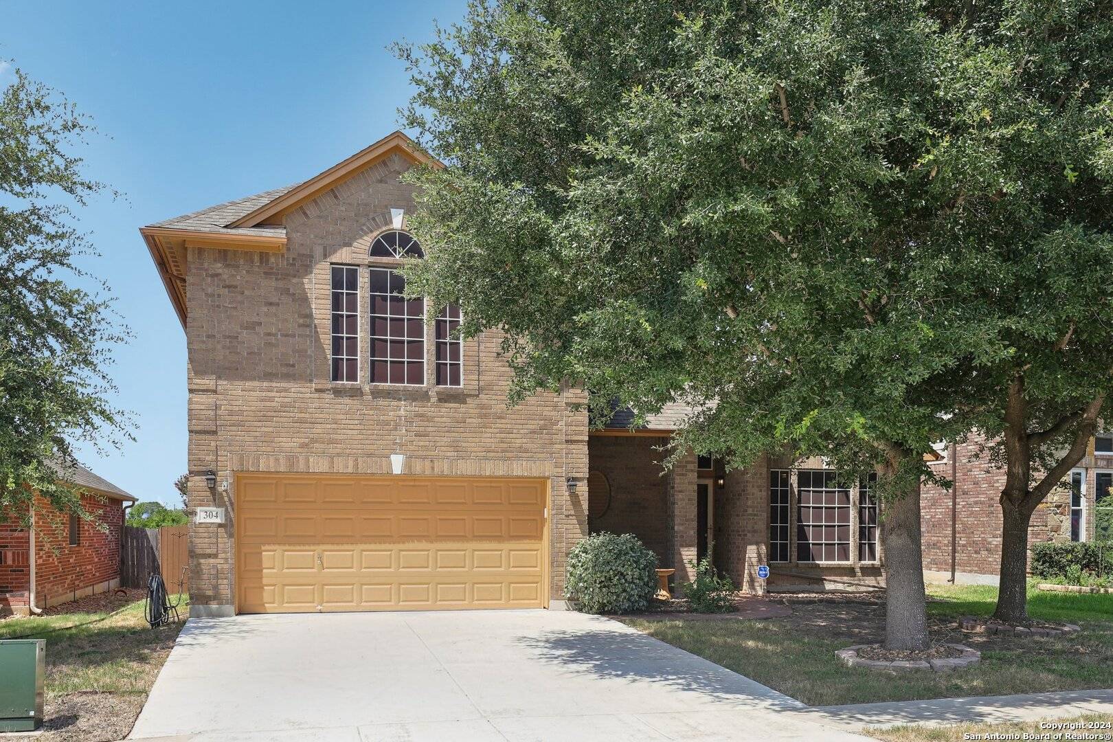 Cibolo, TX 78108-3774,304 BISON LN