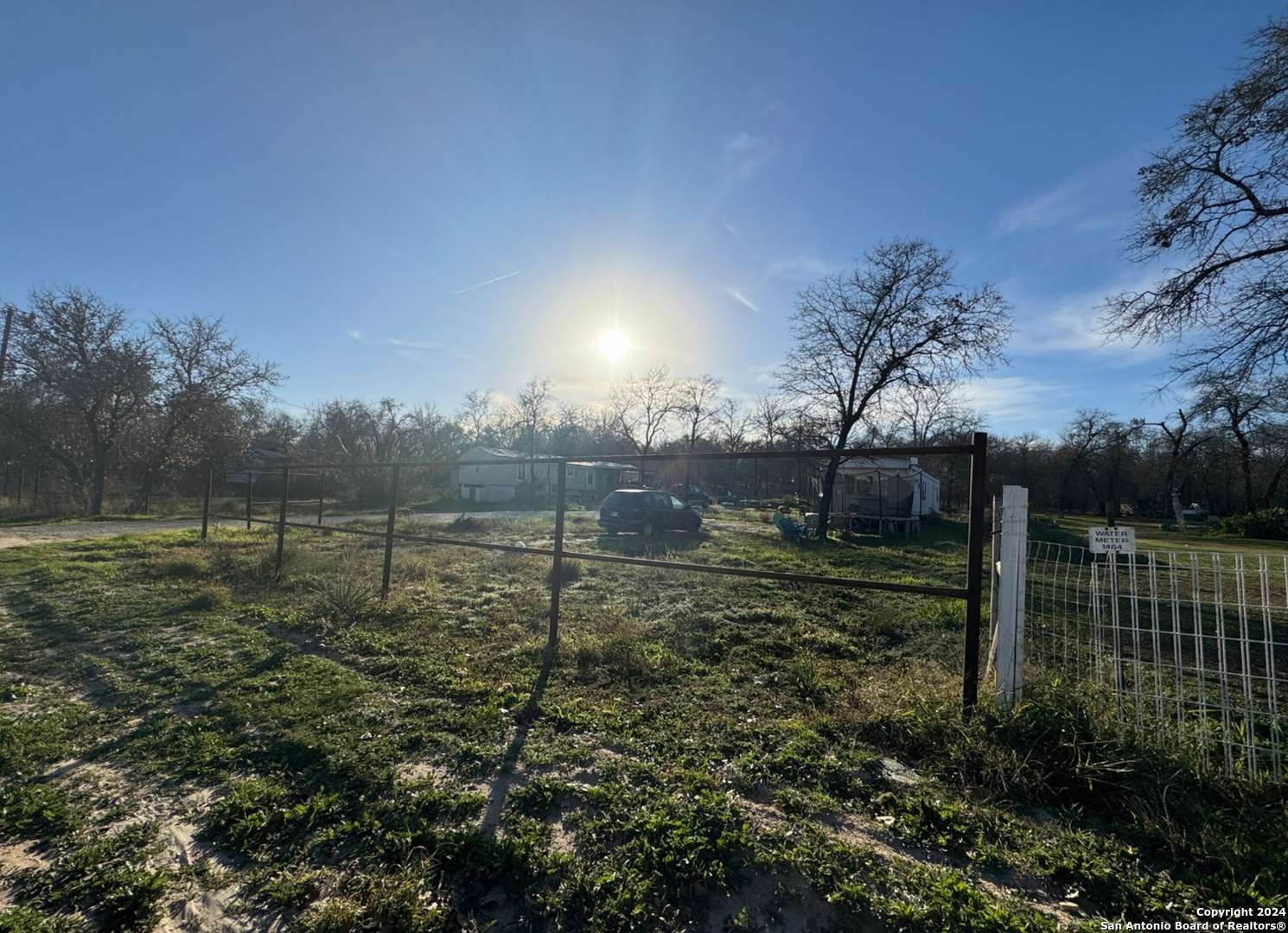 Lytle, TX 78052,336 Cr 6854