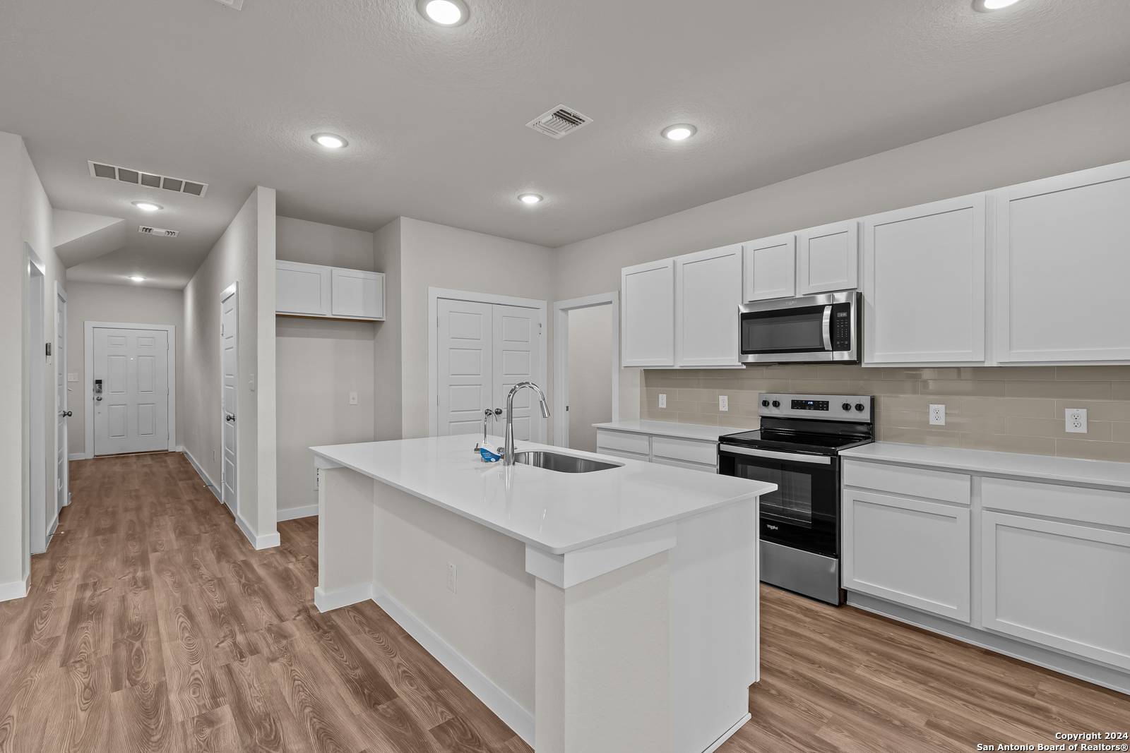 New Braunfels, TX 78130,4333 Danforth Street