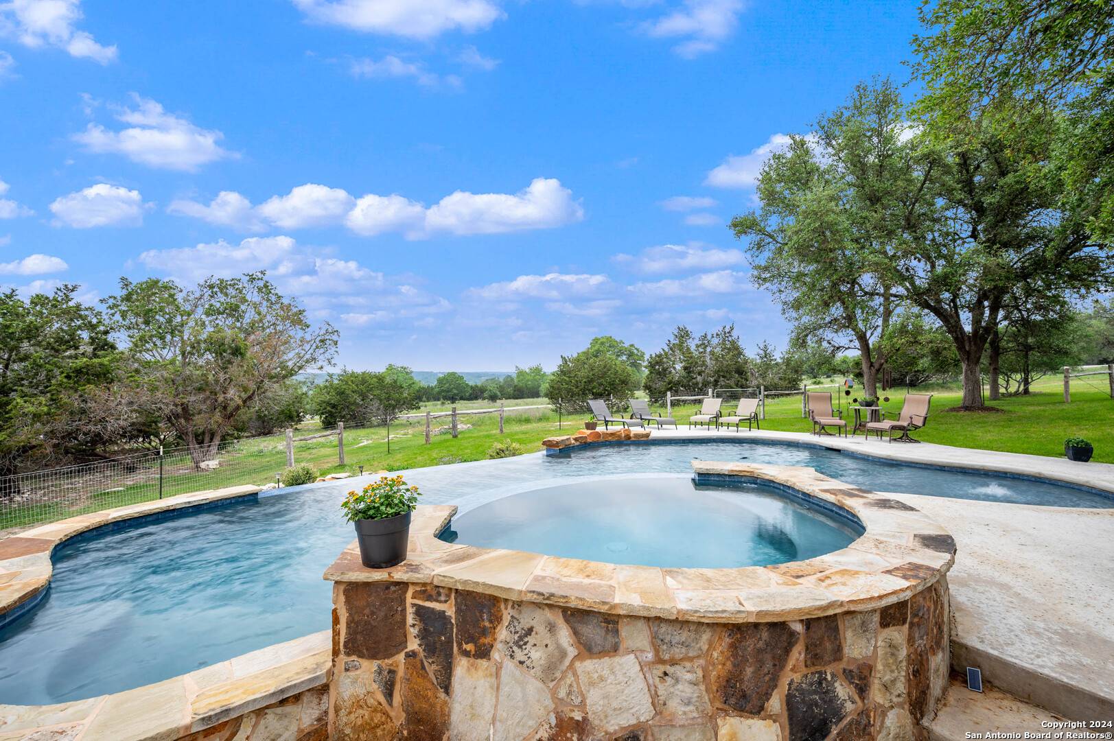 Boerne, TX 78006-3842,178 CONCHO LN