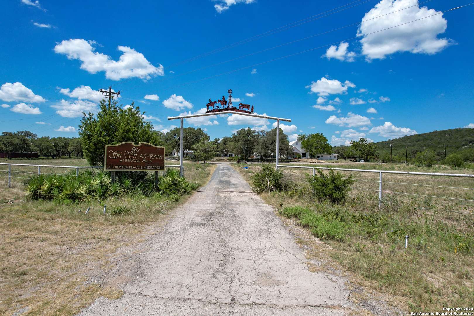 Uvalde, TX 78801,7802 Ranch Road 1051