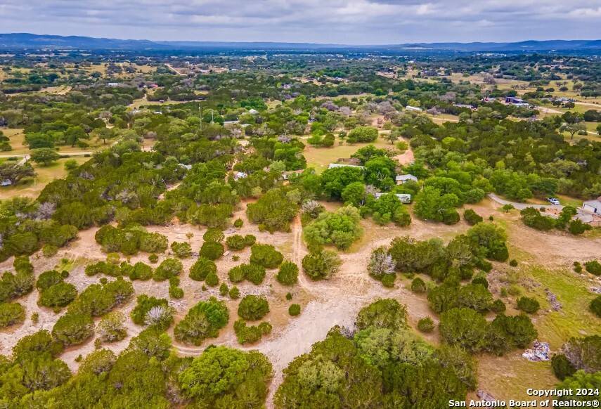 Bandera, TX 78003,895 english hollow