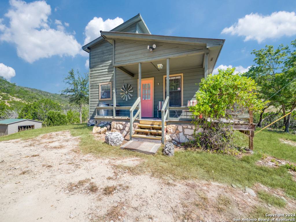 Tarpley, TX 78883-4450,3695 RIO HONDO RD