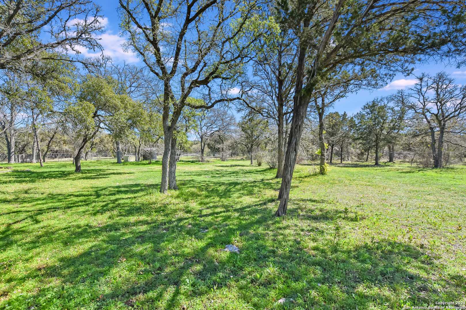 Wimberley, TX 78676,810 Sandy Point