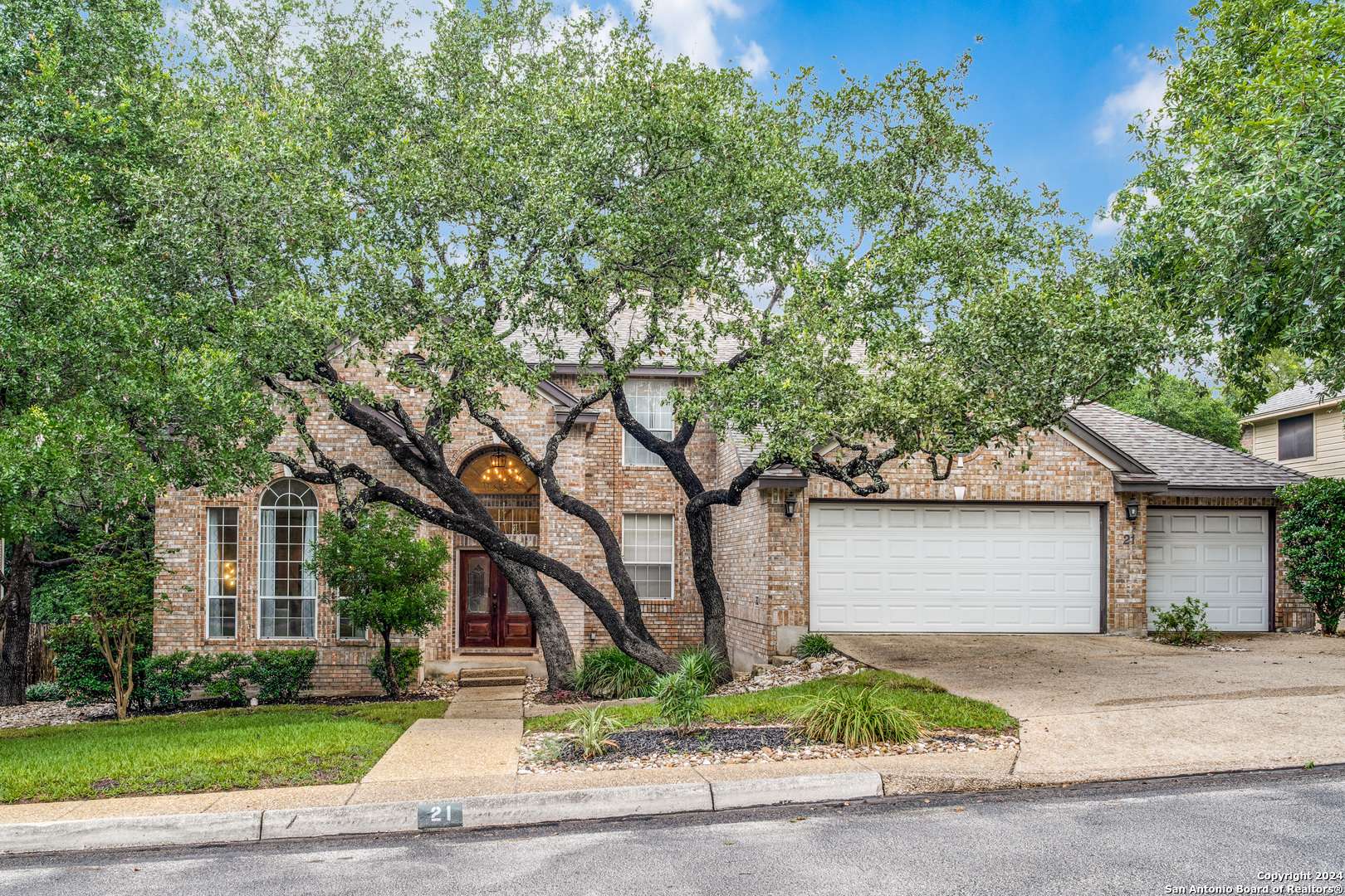 San Antonio, TX 78248-1631,21 Inwood Manor